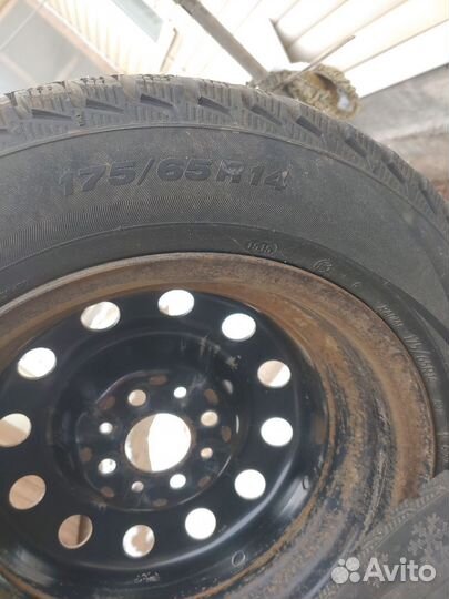 Колеса с сборе Viatti Brina Nordico V-522 R14 б/у