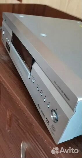 Pioneer DV-989AVi