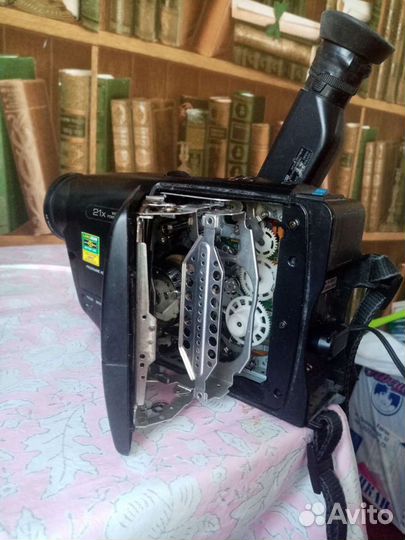 Видеокамера Панасоник