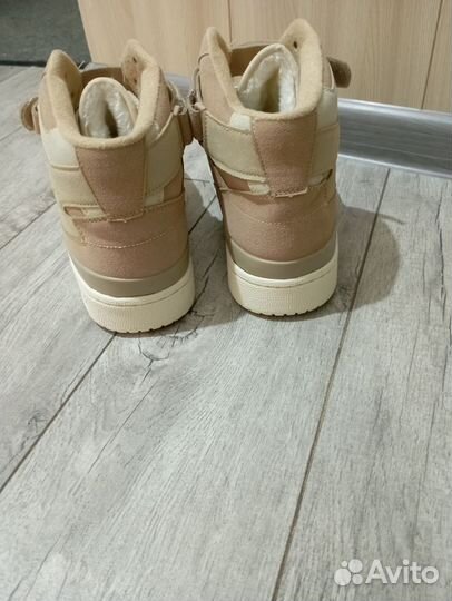 Зимние мужские кроссовки Адидас