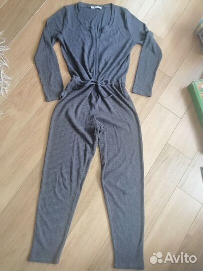 Комбинезон 40-42. Португалия