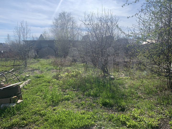 Дача 10 м² на участке 5 сот.