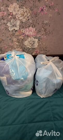 2 пакета с детскими вещами с 0 до 6 месяцев