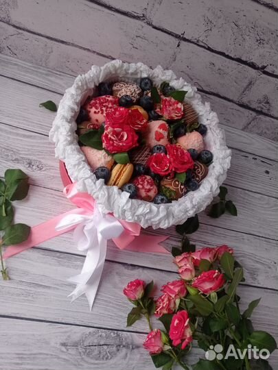 Клубника в шоколаде/в коробке/букет из клубники