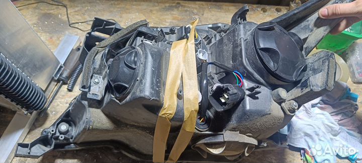 Фары для lexus LX570