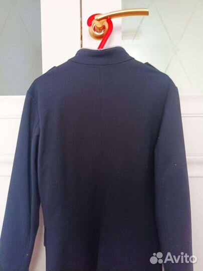 Пиджак для девочки 140