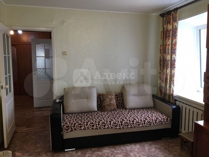 2-к. квартира, 52,4 м², 1/3 эт.