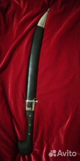Кавказский кинжал бебут с кованым клинком