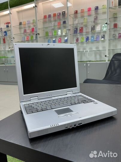 IRU Intro 1014CD Cel 1.7/128/20/CD/Linux/14