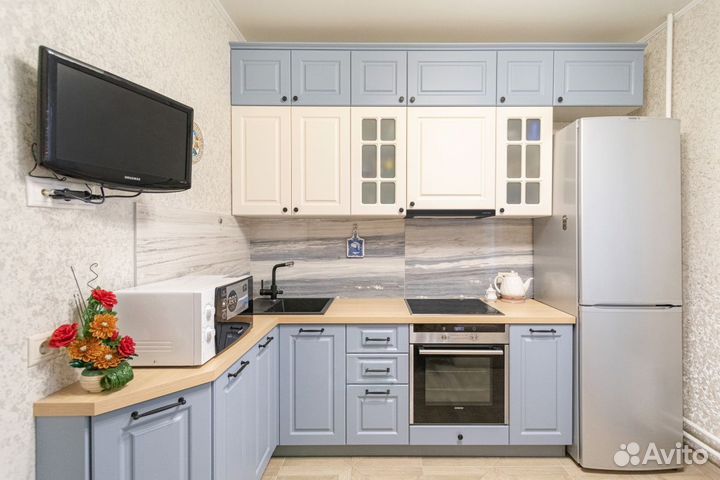 Кухни на заказ (Кухонный гарнитур новый)