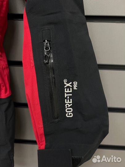 Мембранная ветровка Marmot Gore-Tex Pro