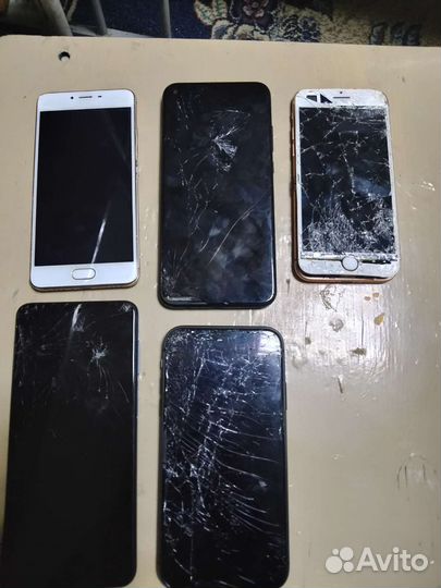 iPhone, 8 ГБ