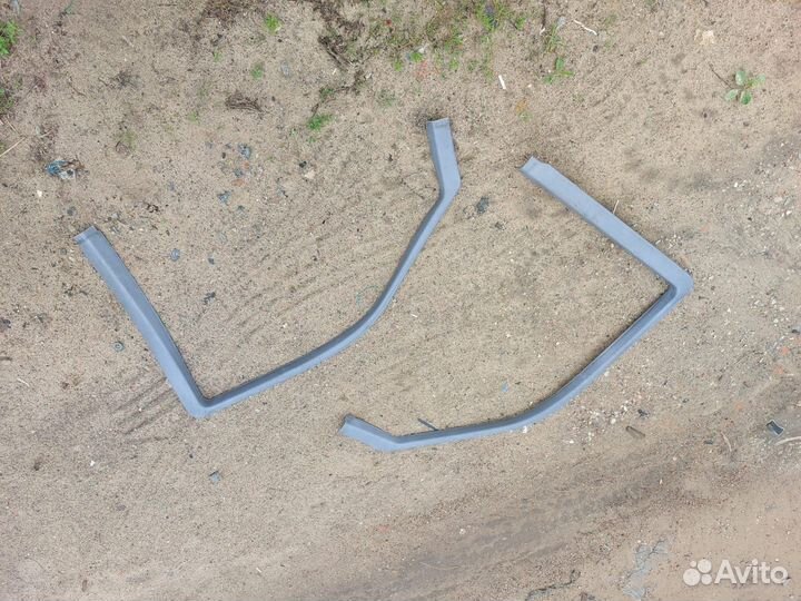 Накладка рамки двери передней Mercedes Vito W638