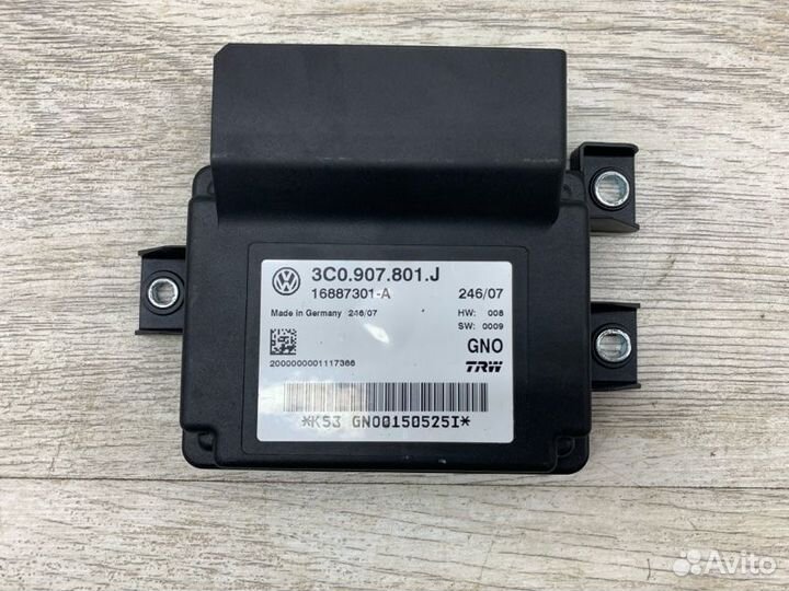 Блок управления стояночного тормоза Volkswagen