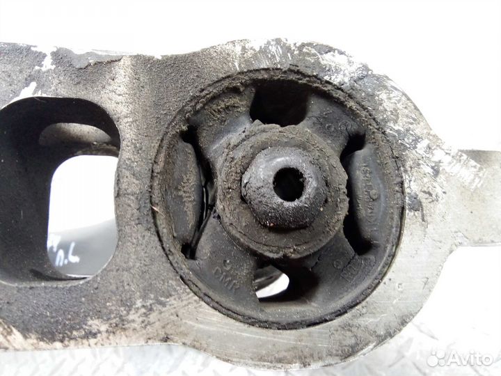 Рычаг передний левый нижний Volkswagen Passat CC 3