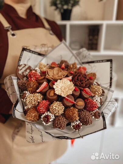 Фрукты в шоколаде, съедобный букет, подарок