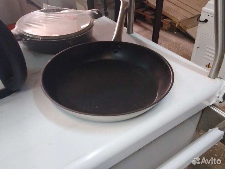 Сковорода нерж сталь с антипригарное покрытие