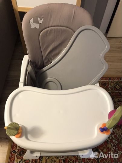 Детский стульчик для кормления
