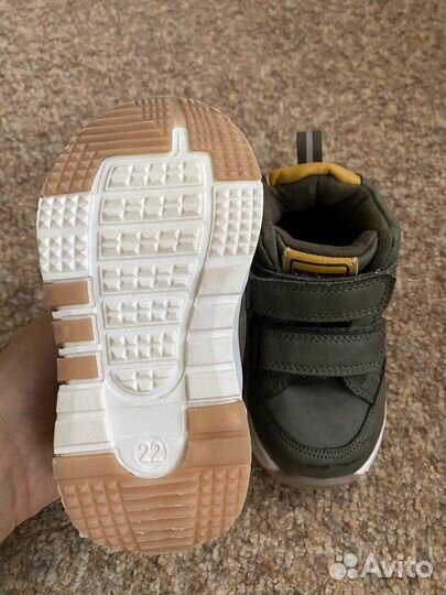 Ботинки детские демисезонные 22