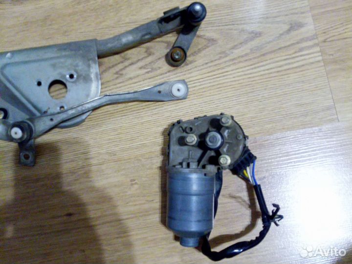 Моторчик стеклоочистителя ваз калина,гранта,Bosch