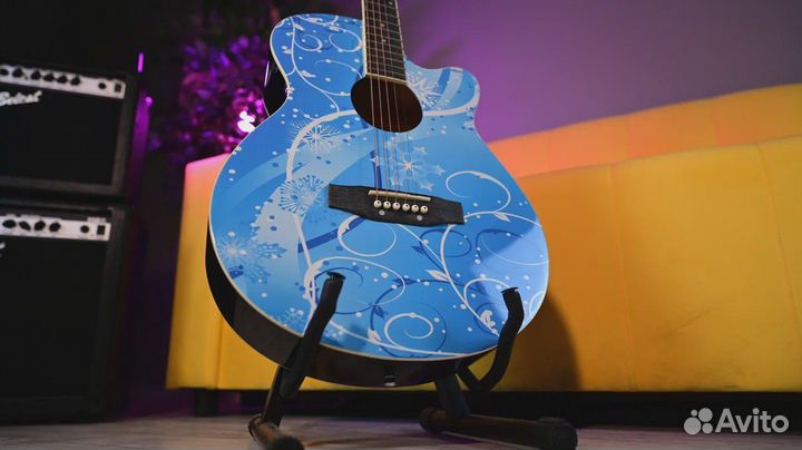 Акустическая Гитара c рисунком (и чехол)