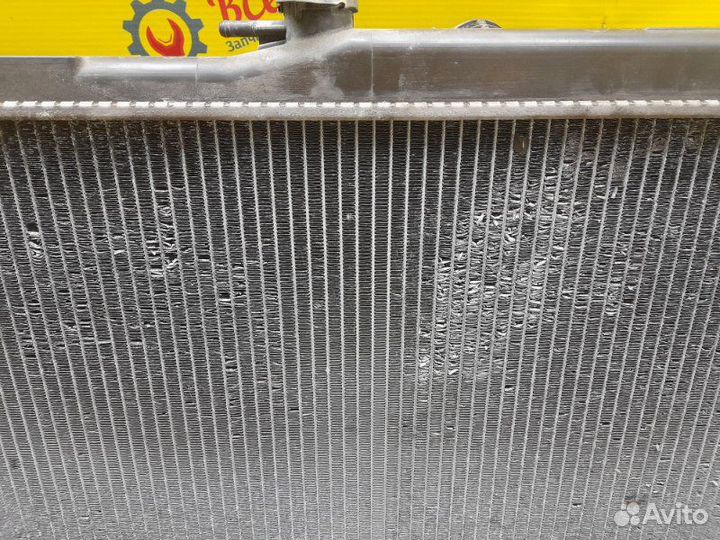 Радиатор охлаждения двигателя Honda Accord 7