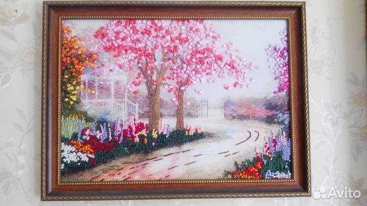 Картина лентами