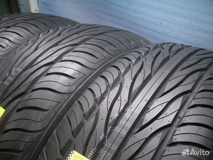 Maxxis MA-Z4S Victra 195/50 R15 86V