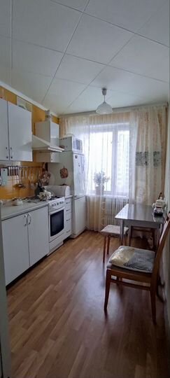 2-к. квартира, 43 м², 8/9 эт.