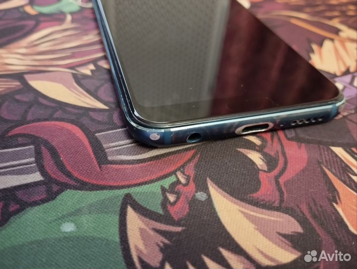 HONOR 10, 4/64 ГБ