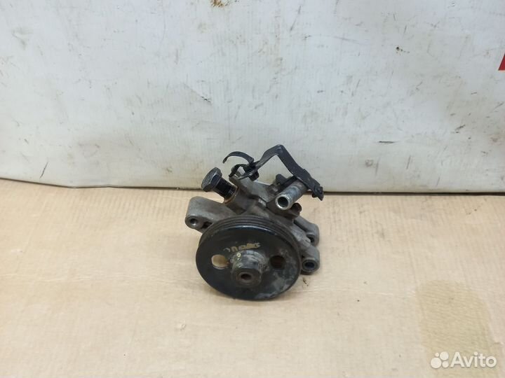 Насос гур Kia Sportage 2 2.0 G4GC