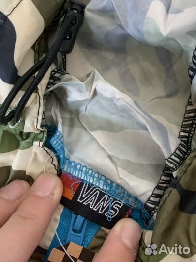 Ветровка vans