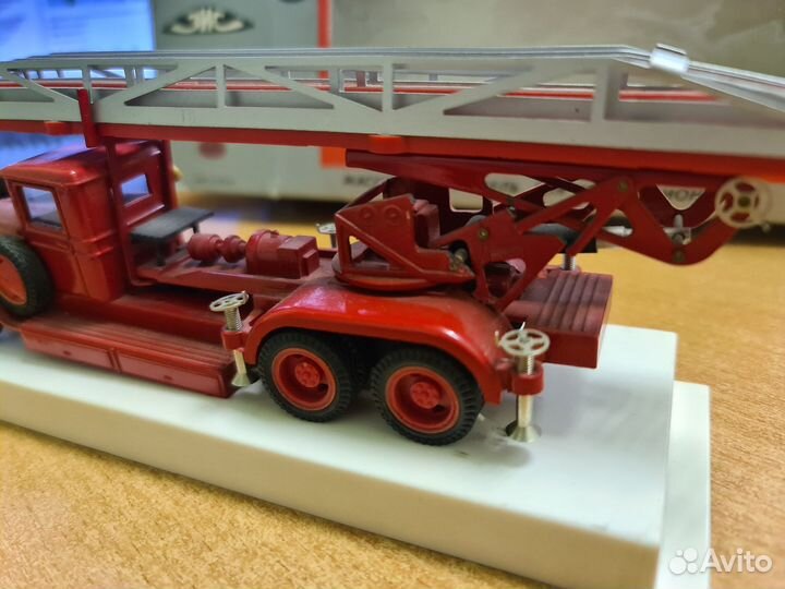 Модель 1:43 ломо. Зис-6 пэл-30