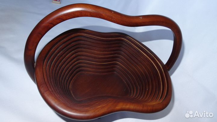 Складная корзина из дерева