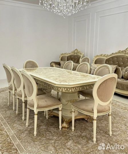 Комплект стол и стулья