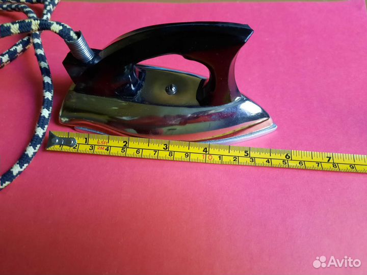Утюг миниатюрный 220 вольт