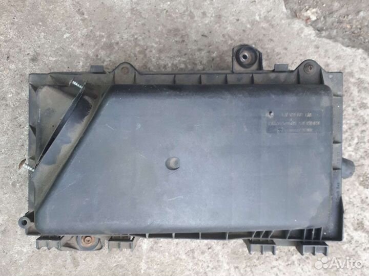 Корпус воздушного фильтра фольксваген бора