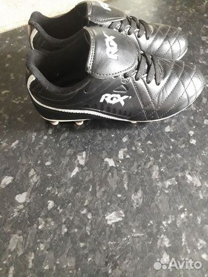 Футбольные бутсы