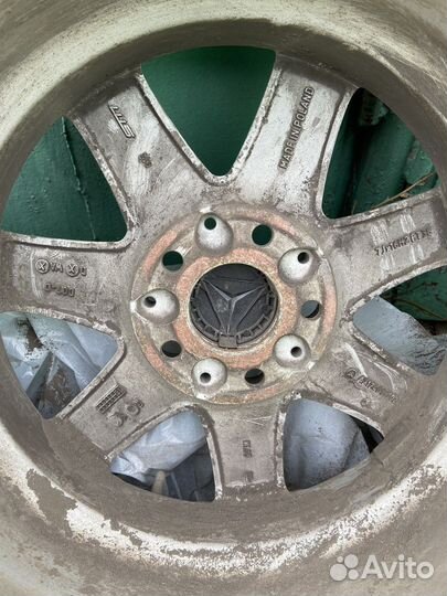 R16 Goodyear UltraGrip 500 225/55, PCD 5x112 DIA 66.06