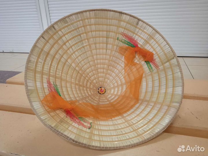 Вьетнамская шляпа