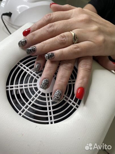 Мастер маникюра