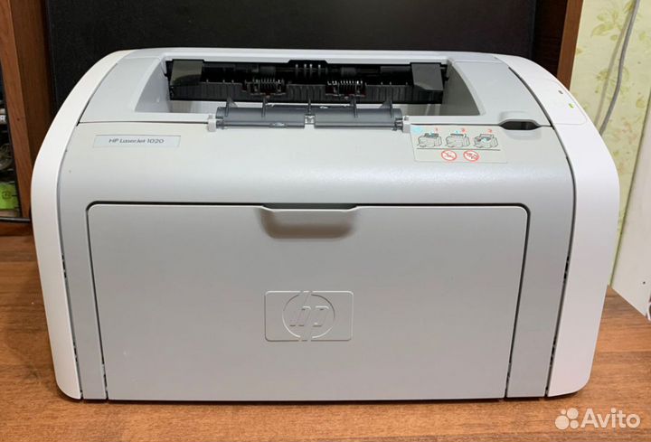 Принтер HP LaserJet 1020