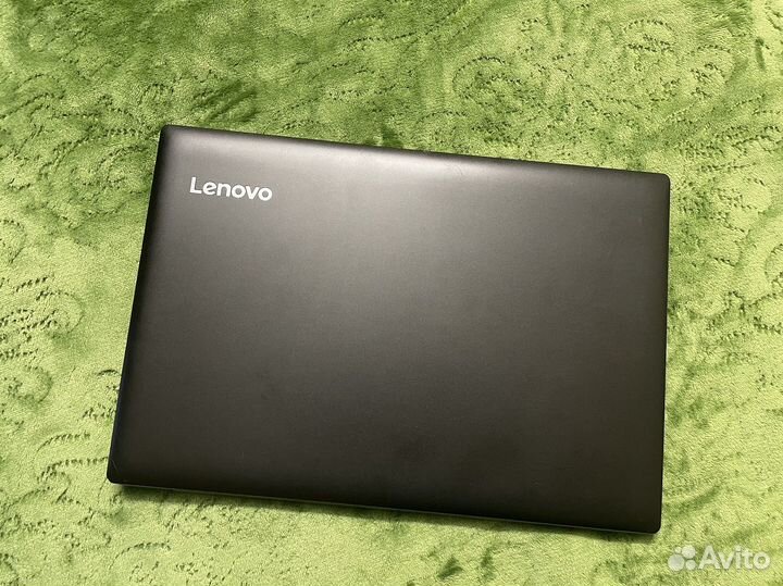 Ноутбук Lenovo