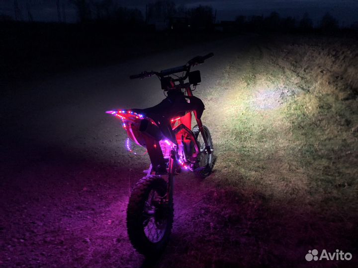 Regulmoto seven medalist 140cc