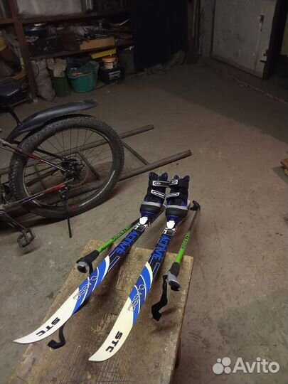 Беговые лыжи