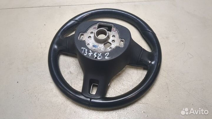 Руль Volkswagen Tiguan, 2014