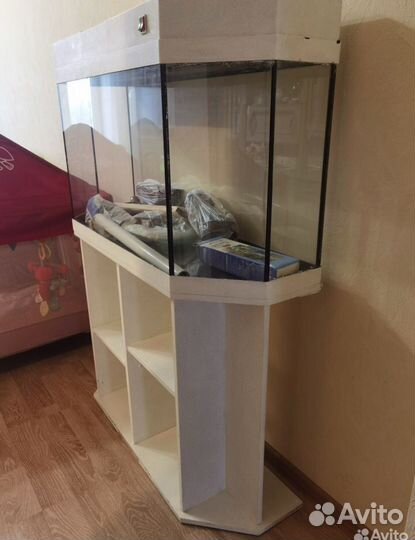 Аквариум 150 л с тумбой белый