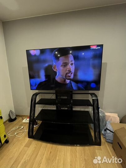 Подставка под телевизор