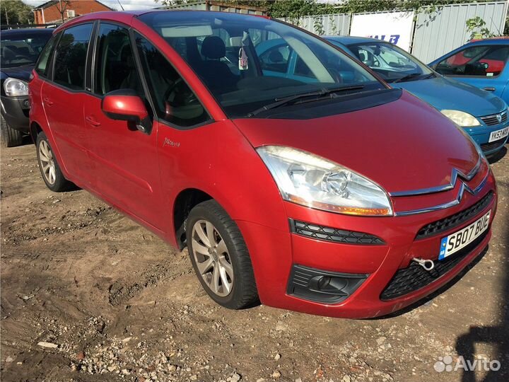 Разбор на запчасти Citroen C4 Picasso