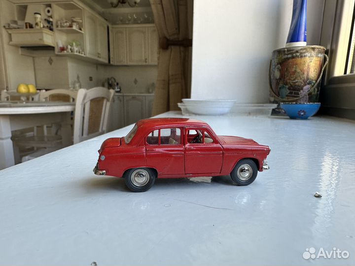 Модели СССР москвич 403 1976 г А7 ранний